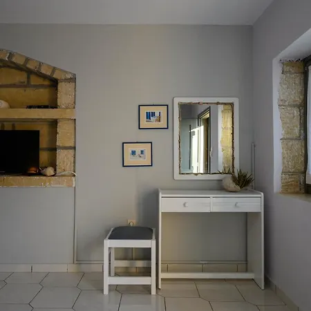 Διαμέρισμα κοχύλι Kotronion (West Mani)