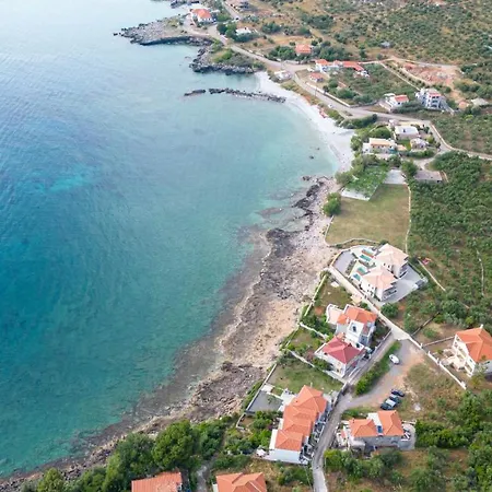 κοχύλι * Kotronion (West Mani)