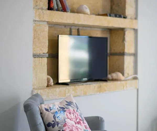 κοχύλι Lejlighed Kotronion (West Mani)